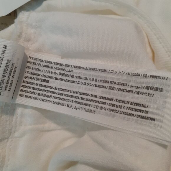 Abercrombie & Fitch NWT Men's 33X32 White Rustin Athletic Slim Distressed Jeans - Picture 10 of 11